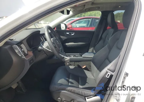 2024 Volvo Xc60 Plus из США, поврежденный, VIN YV4L12RL5R1712527